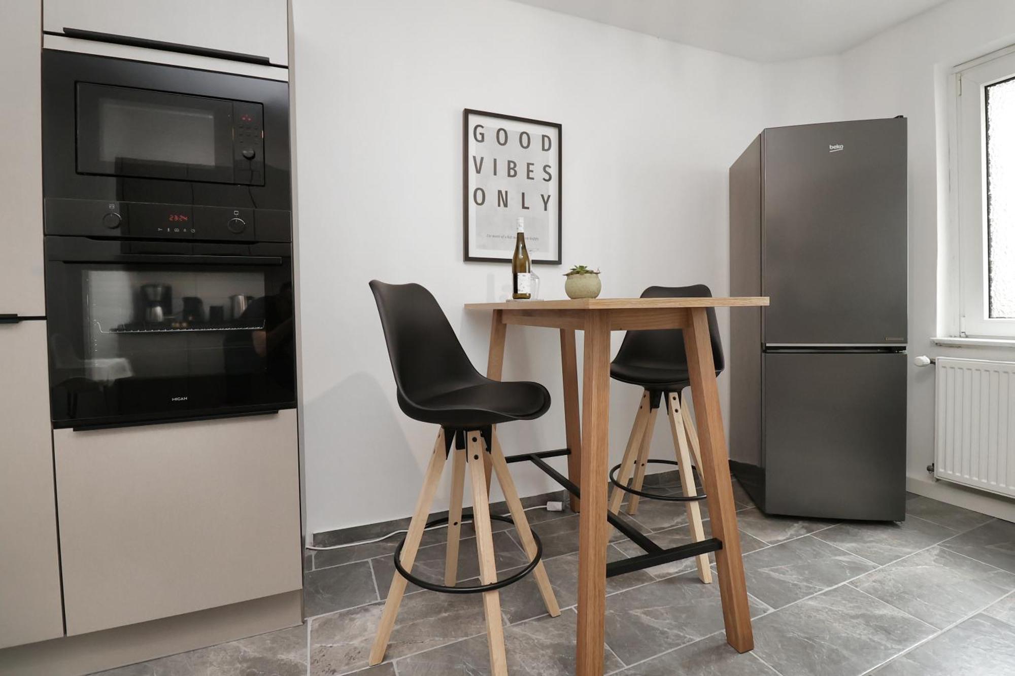 Design Am Rhein - Traumlage Rheinufer I Kueche I Oeffentl Parkplaetze Apartment Bingen am Rhein Bagian luar foto